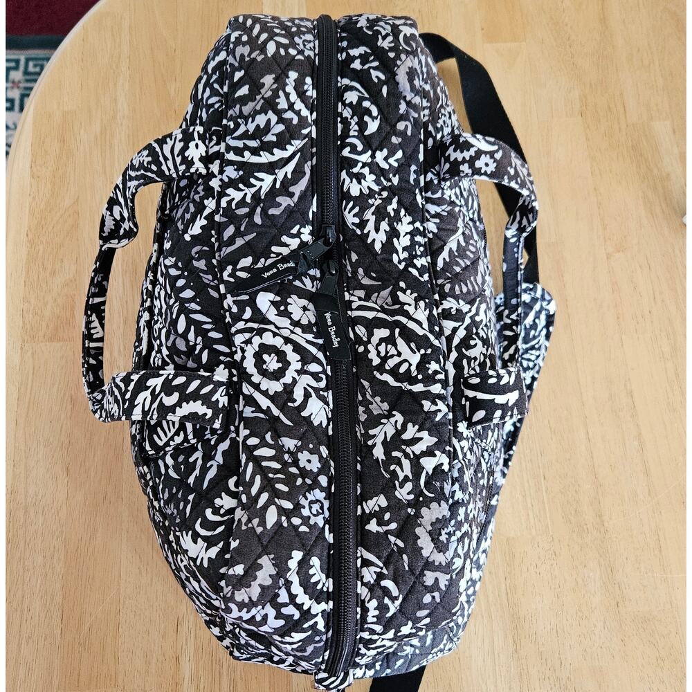 Vera Bradley Medium Traveler Duffle Bag in Paisley Noir - Picture 6 of 13